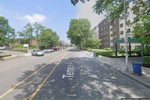 19-Year-Old Killed, Three Others Injured In Hempstead Shooting, Police Say
