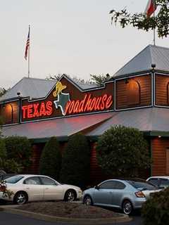 Texas Roadhouse Awaits Town Of Poughkeepsie October Opening