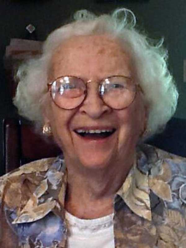 Dorothy Q. Hartnett, 100, Of Norwalk