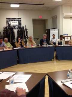 White Plains Superintendent, School Officials Meet With Neighborhood Group