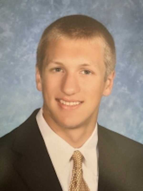 Zach Chmelecki, Ex-Athlete At Iona Prep, Rye Neck HS, Dies At 23