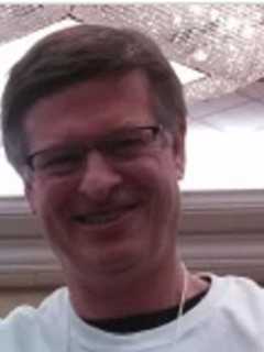 Westchester's Tom Gardner Tells Iowa, New Hampshire Voters: Dump Trump