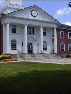 Would-Be Primary Candidates In Stratford Fail To Get Required Signatures