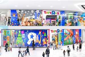 Toys 'R' Us Makes Comeback With Opening Of US Flagship Store In NJ