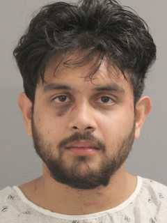 Man Accused Of Assaulting Police Officer In Nassau County
