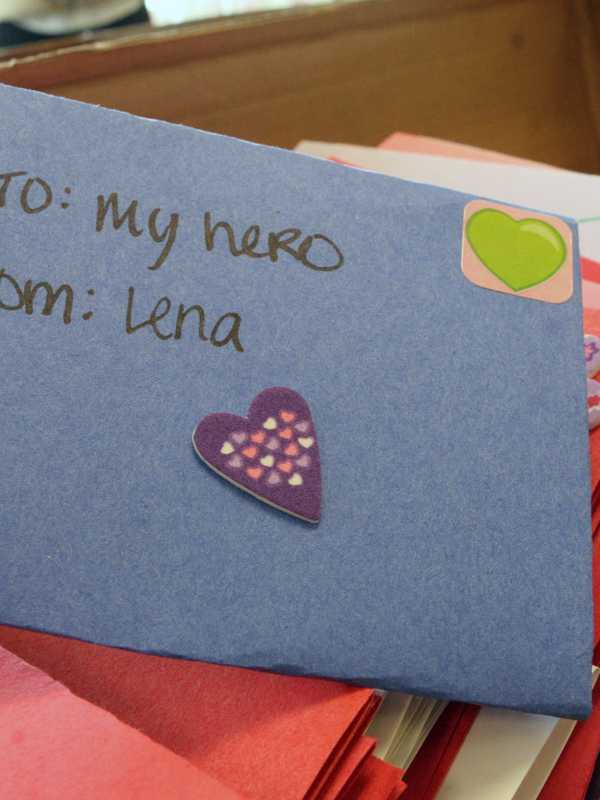 Make Valentine's Day Cards For Vets At Habitat For Humanity In New Rochelle