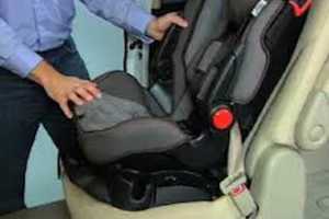 Bethel Police At Weekend Clinic To Offer Advice On Car Seat Installation