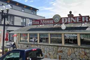 Western Mass Diner Owner Saves Choking Woman, Report Says