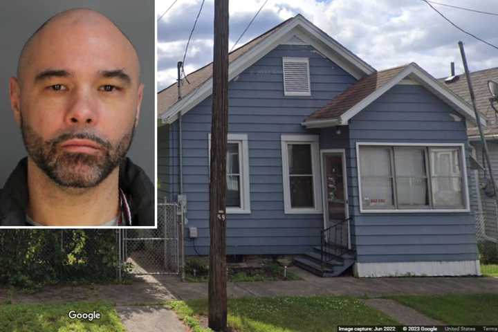 Convicted Felon Tried Stabbing 2 Victims In Watervliet Home, Police Say