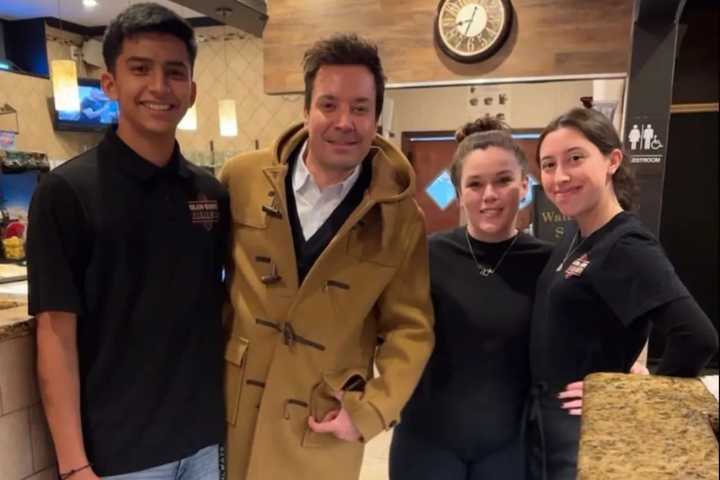 Jimmy Fallon Spotted At Glen Cove Diner