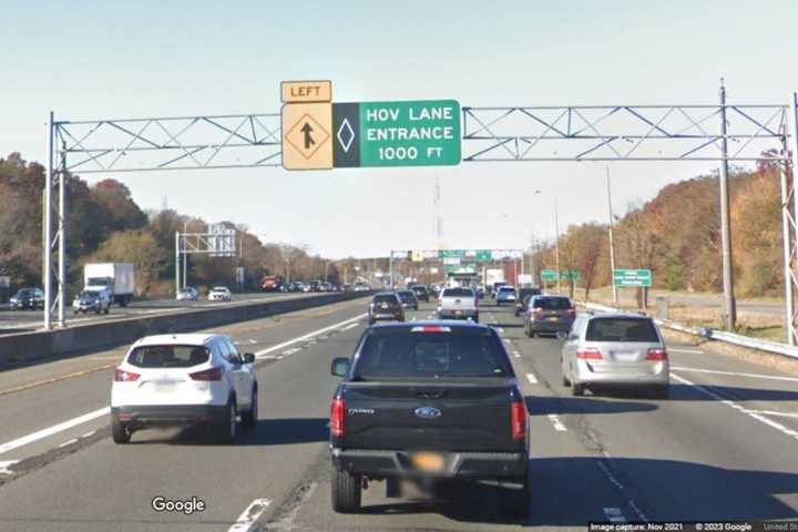 Long Island Expressway Crash: 38-Year-Old Killed In Collision With Tractor-Trailer