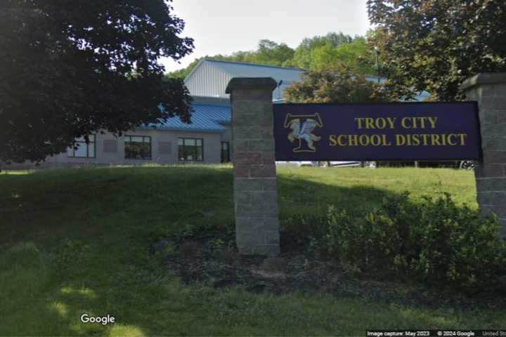 Update: Student Attacks 16-Year-Old, Staffer With Knife At Troy School, Police Say