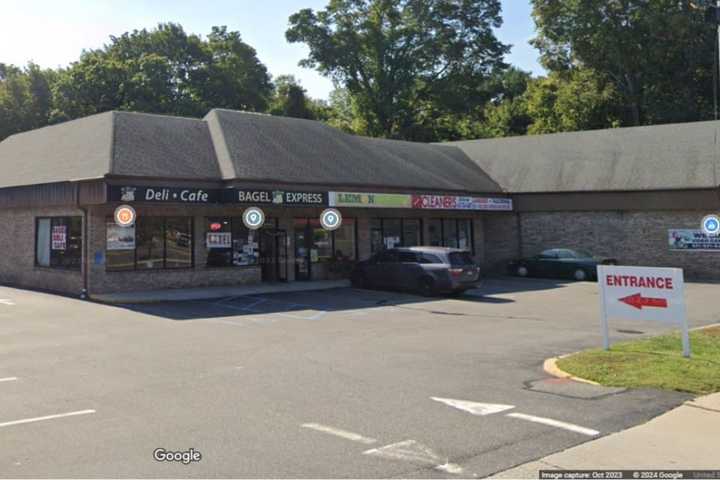 Trio Beaten With Baseball Bat In Group's Ambush Attack Outside Long Island Business