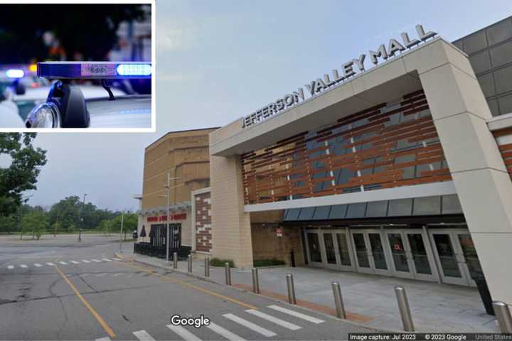 Drunk Driver Injured After Leaving Moving Car In Mall Parking Lot In Yorktown: Police