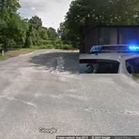 Manorville Man Seriously Injured After SUV Crashes Into Tree In Bellport