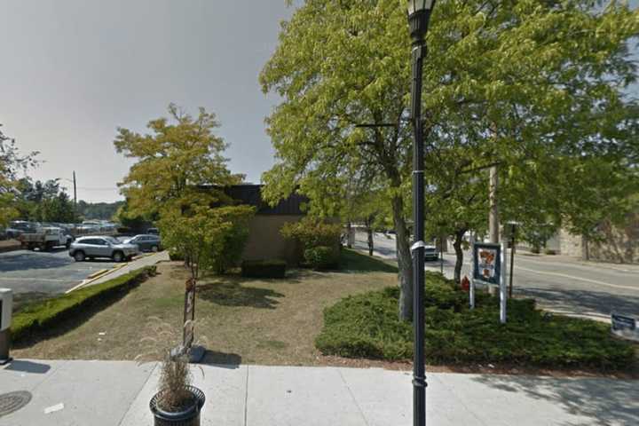 Two Yorktown Men Assault 7-11 Employee, Customer, Police Say