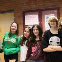 Valhalla's National Jr. Honor Society Raises Money For Food Bank