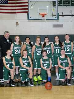 Yorktown Girls Basketball Team Wins Sportsmanship Award