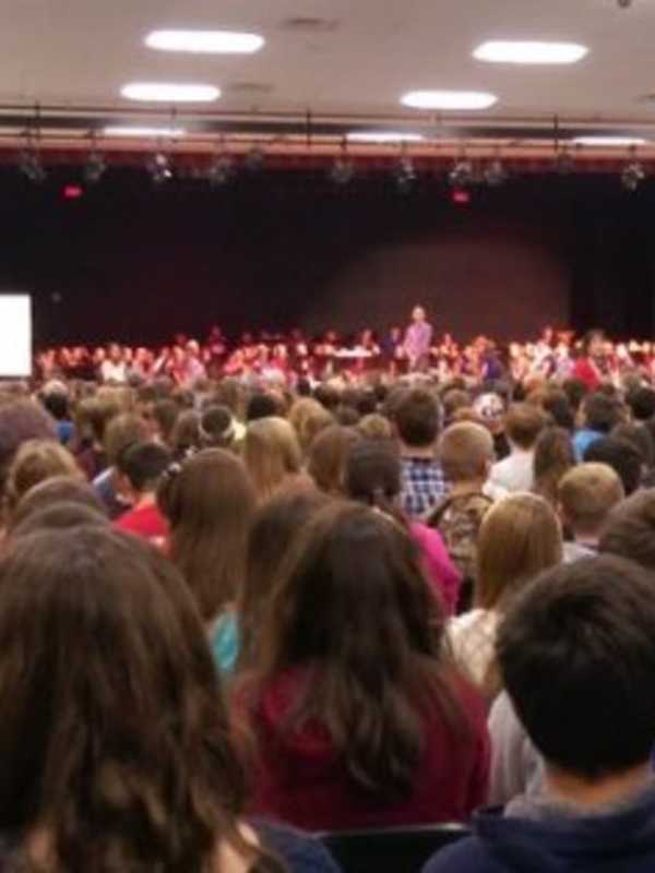 Bands, Chorus Performs Winter Concert At Arlington High School