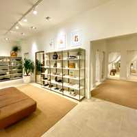 <p>Vince, known for a range of men and women’s apparel, accessories and more, opened in The Shops At Riverside in Hackensack on Feb. 27.</p>