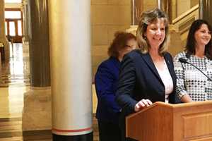 Stratford Rep. Hoydick Addresses Women In Government Reception