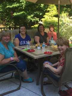 Women In Networking Group Gathers For Meeting In Shelton 
