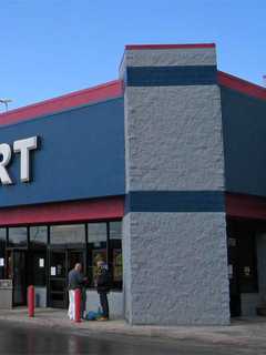 Rhinebeck Pair Charged With Stealing $700 In Wal-Mart Merchandise