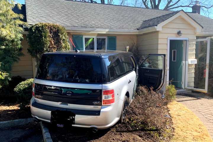 SUV Crash Leaves Bergen Home Uninhabitable