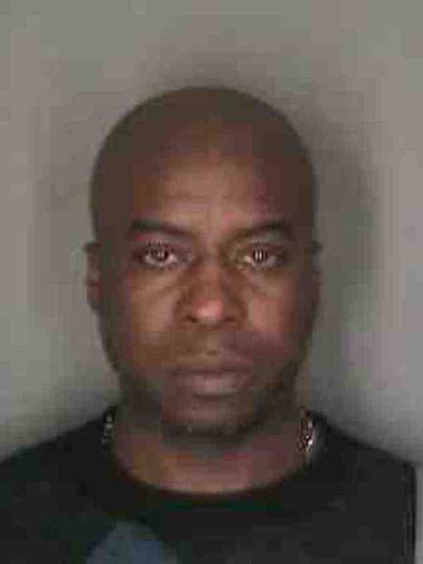Man Who Flees After Dutchess Stop Charged With Cocaine Possession
