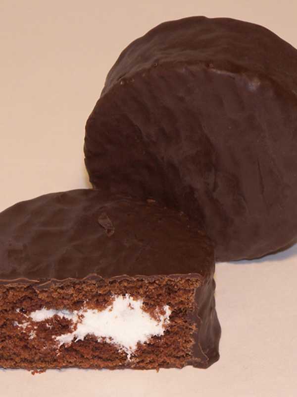 Hostess Recalls 700,000 Cases Of Snack Cakes