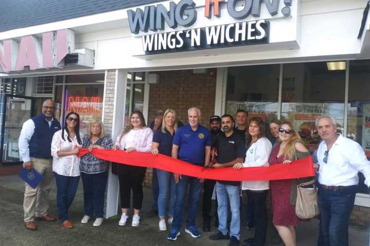 Restaurant Chain Holds Ribbon Cutting For New Copiague Location