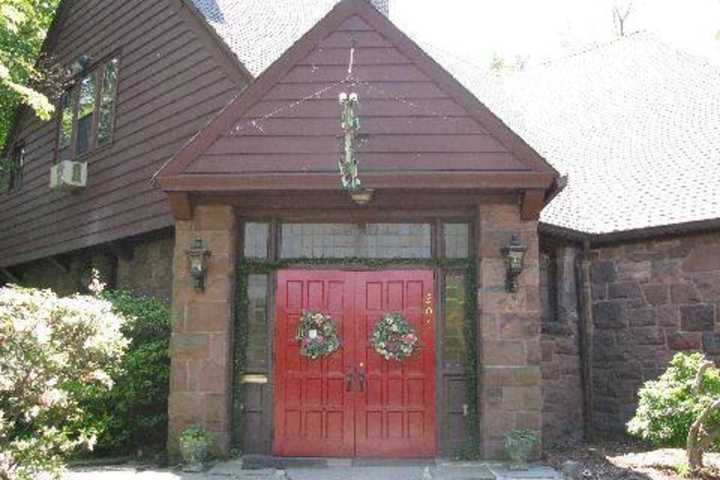 Woman’s Club of Rutherford Hosts Food Tasting Event
