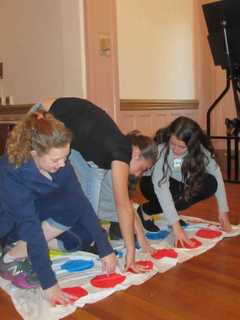 Main Street School Students Explore French, Spanish At World Language Fair