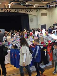 Holiday Shopping At Wyckoff YMCA Will Help Local Families In Crisis