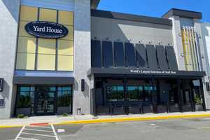 Yard House Opening This Month At Willowbrook Mall, 150 Employees Needed