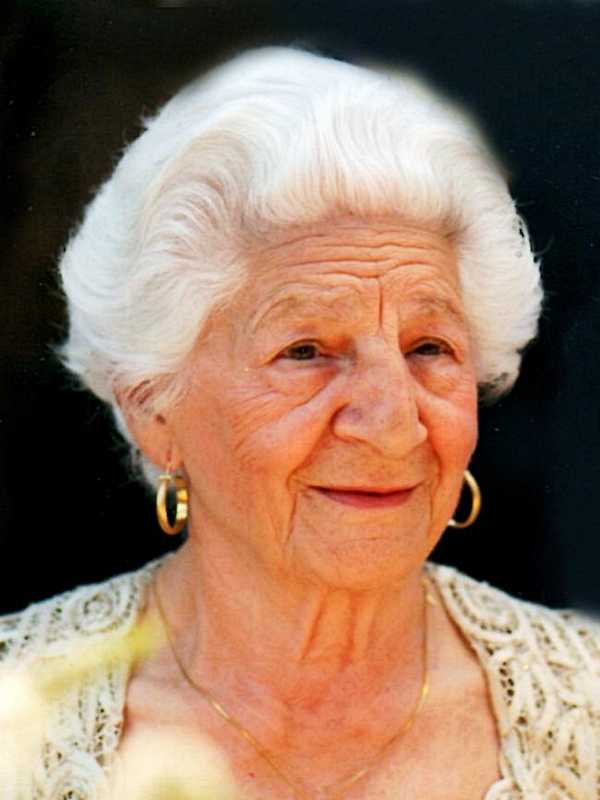 Yolanda Tortolani, 96, Longtime Eastchester Resident