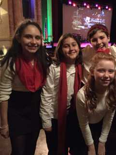 Yorktown Teens Perform At The Paramount Hudson Valley Theater