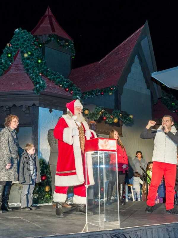 Ridge Hill, Dreamworks Animation Celebrate Return Of 'Adventure To Santa'
