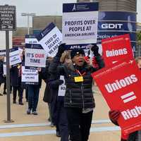 American Airlines Workers To Picket Philly Airport, Union Says