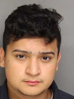 Bridgeport Police Charge New Haven Man With Stealing Car