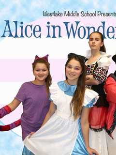 'Alice In Wonderland, Jr.' Takes Stage In Thornwood School