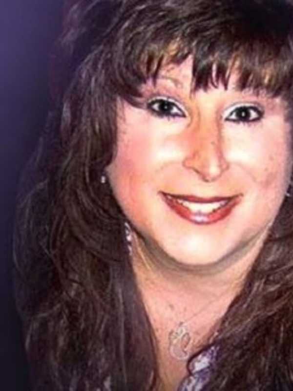 Medium To Deliver Messages From Dead In Saddle Brook