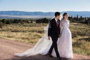 New Canaan Native, Actress Allison Williams Weds