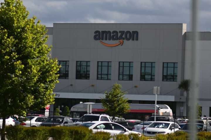 Hartford Man Accused Of Ripping Off Amazon Workers