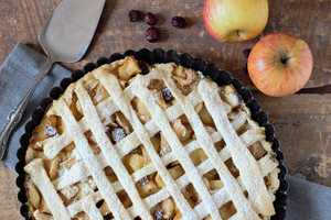 Popular Area Pie Shop's New Location Praised For 'Amazing Selection'