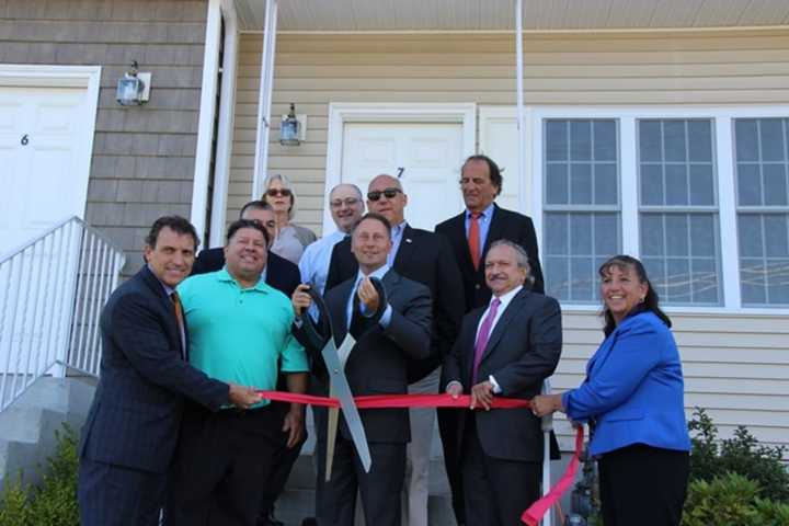 North Castle Leaders, Astorino Celebrate Armonk Commons Opening