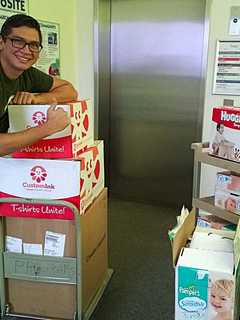 Oakland Organization Helps Expecting Moms In Need