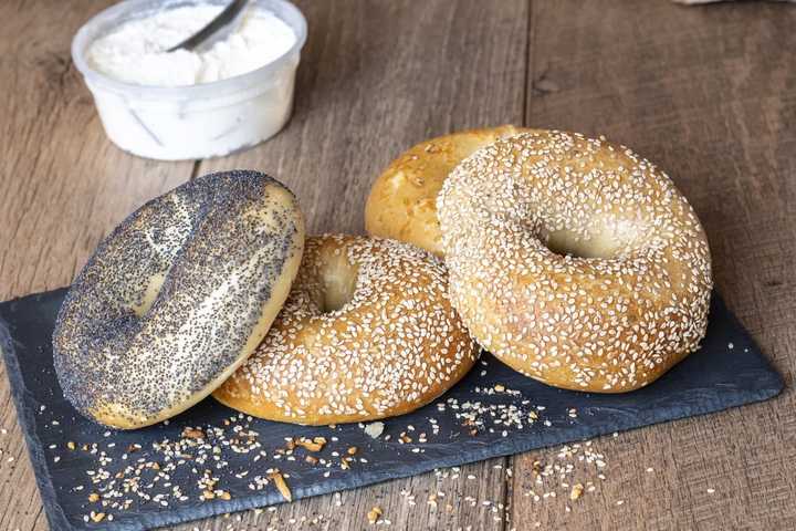 What Are Your Favorite Bagel Spots On Long Island?