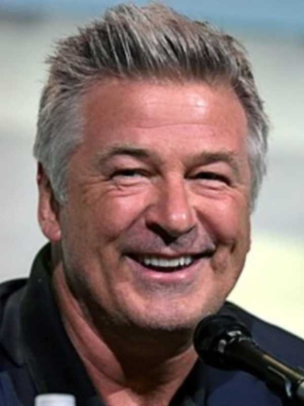 LI Native Alec Baldwin Scammed By Fake Statue Of Liberty Tour Operator