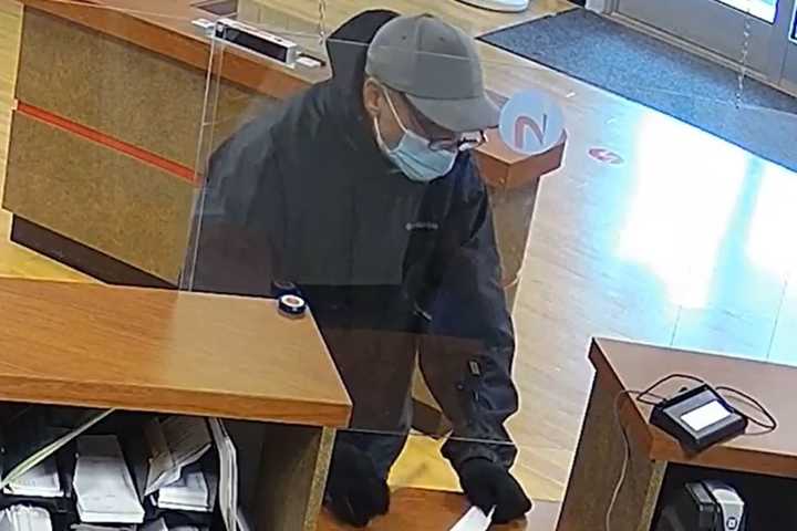 $1,500 Reward Offered For ID Of Howard County Bank Robber